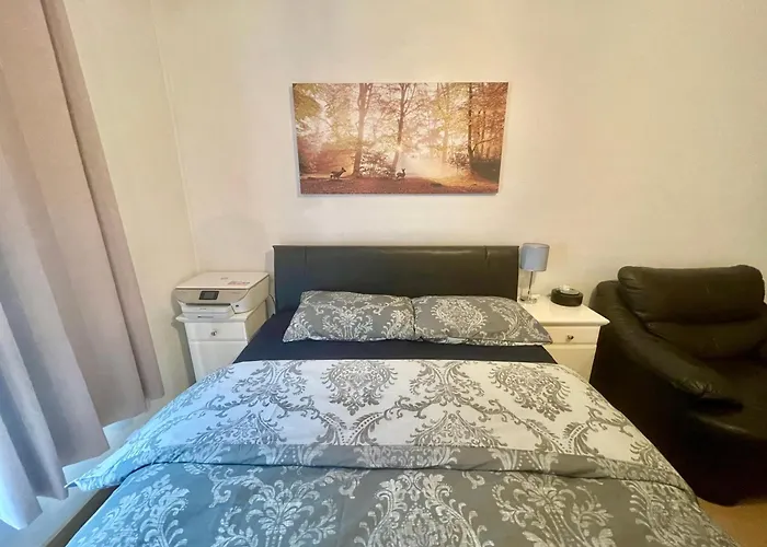 Luxurious Ensuite Double Room Close To Heathrow
